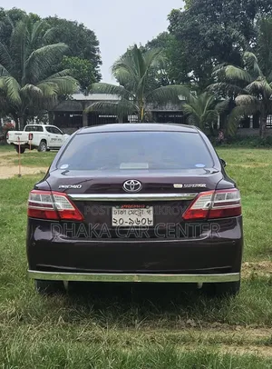 Toyota Premio 2010