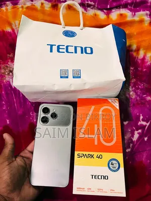 Tecno Spark 40 256 GB Silver