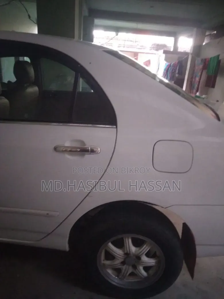 Toyota Corolla 2004 White