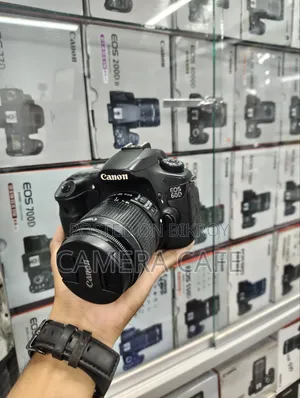 Canon 60d DSLR Body With Canon 18/55mm Is Lens