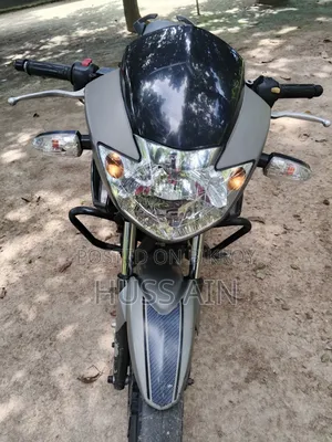 TVS Apache RTR 160 2V 2012 Silver