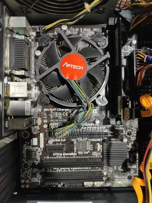 Desktop Computer Gigabyte 8GB Intel Core I5 SSD 128GB