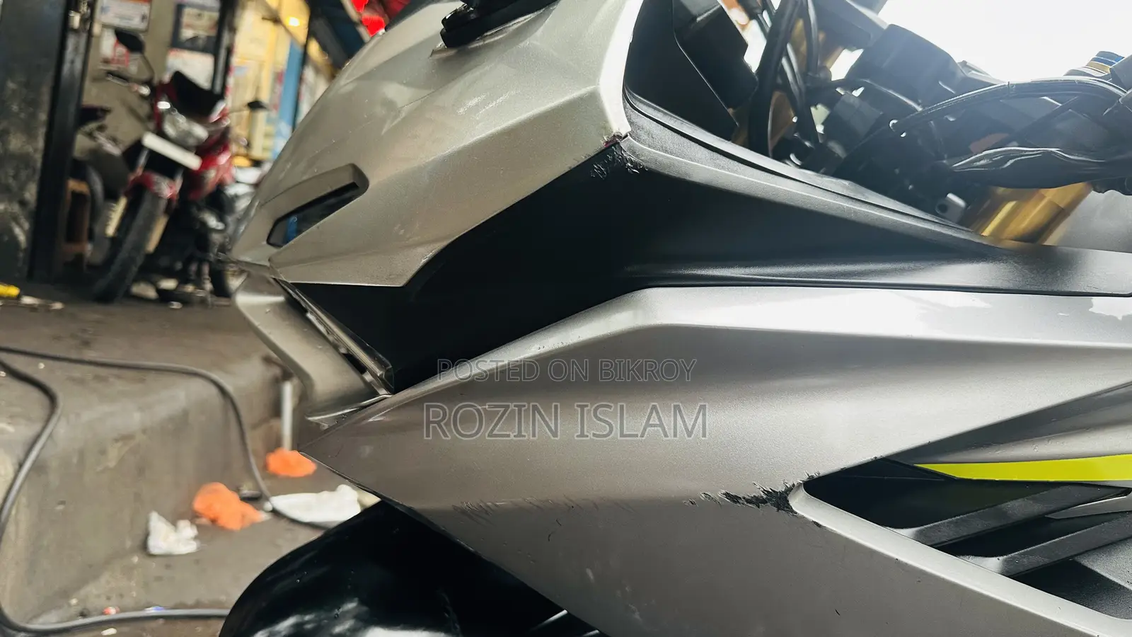 Honda CBR 2022 Silver