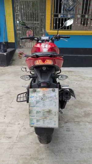 TVS Apache 160 4V 2022 Red