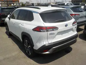 Toyota Corolla Cross 2023 Pearl