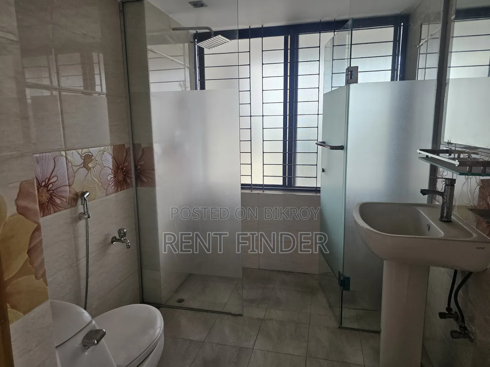 4bdrm Apartment in Gulshan for Rent