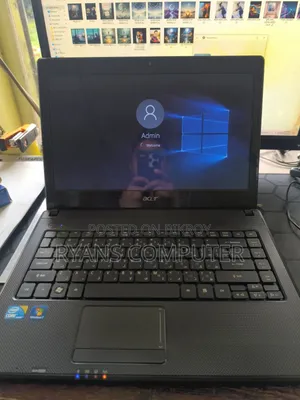 Laptop Acer Aspire 4738 4GB Intel Core i3 HDD+SSD 500GB