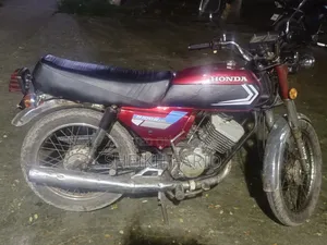 Honda 1993 Red