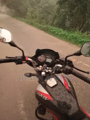 Bajaj Discover 125 2025 Black