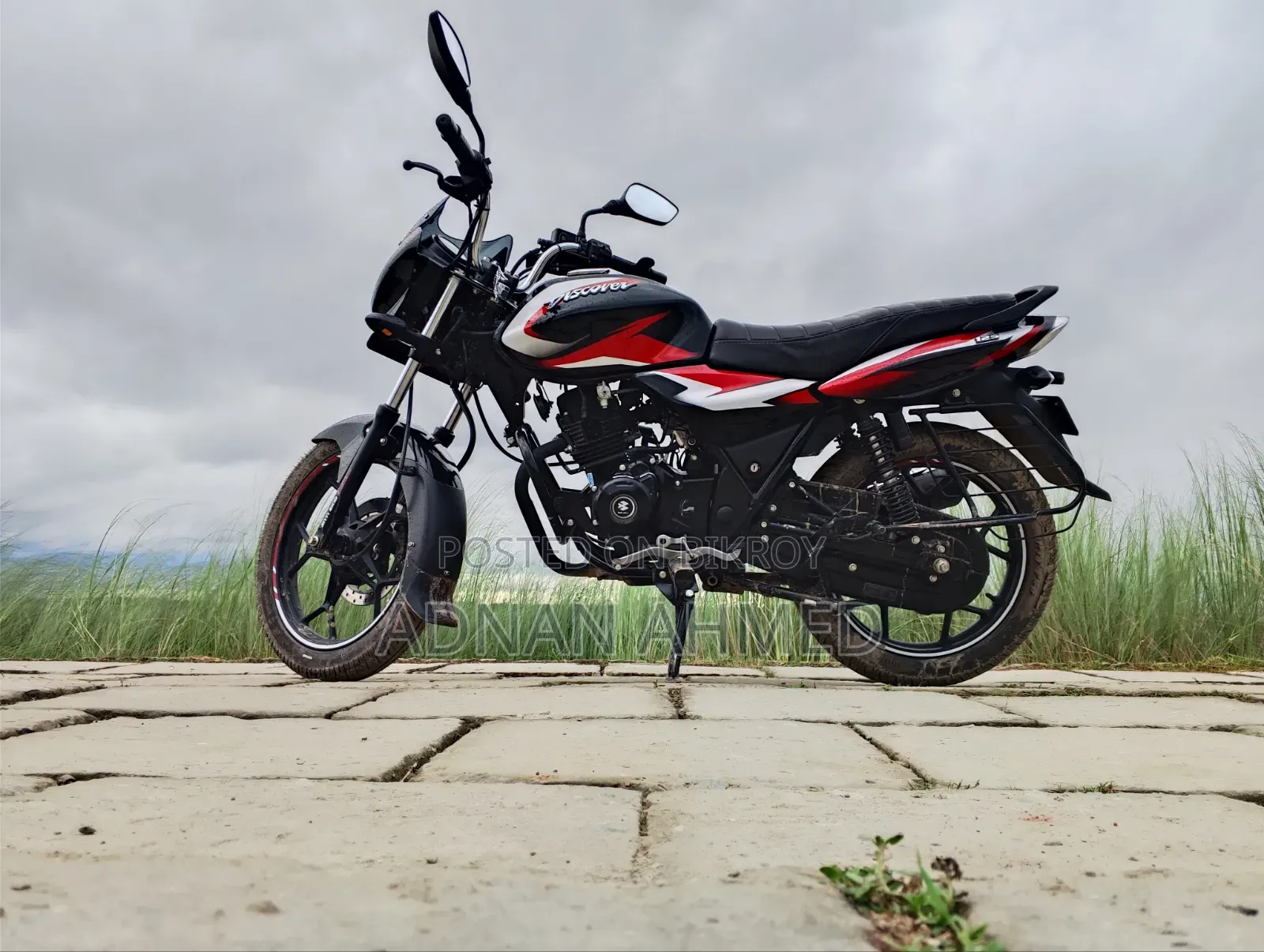 Bajaj Discover 125 2025 Black