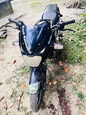 Bajaj Pulsar 150 2011 Black
