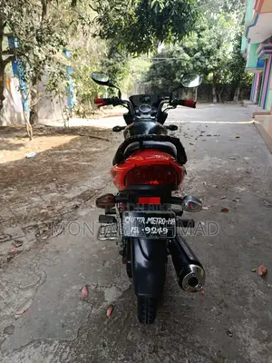 Hero 2011 Red
