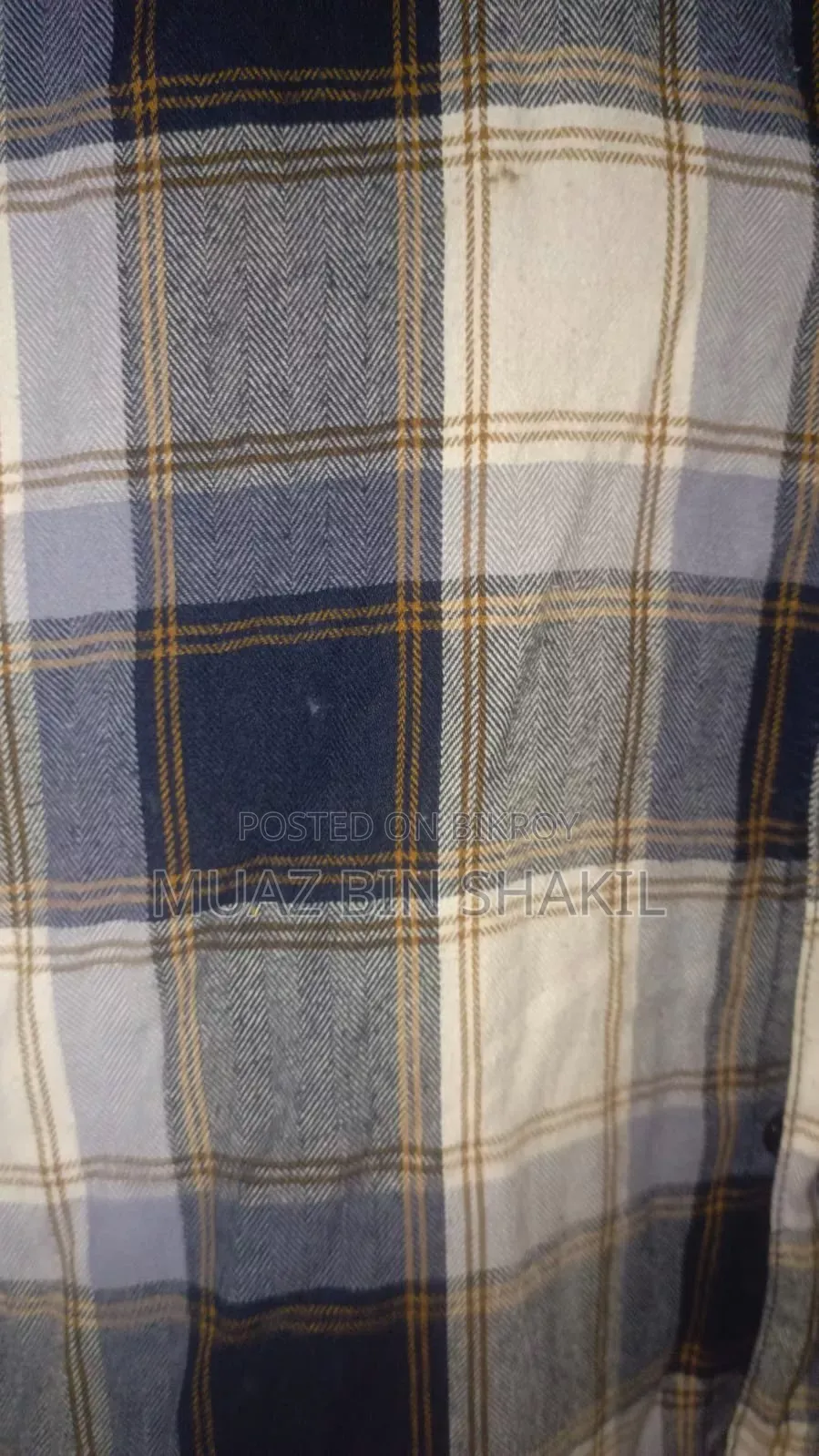 Brand new clothes. Stainless and worn at most 6/7 times.