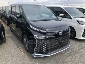 Toyota Voxy Hybrid S-G 2WD 7-Seater 2022 Black