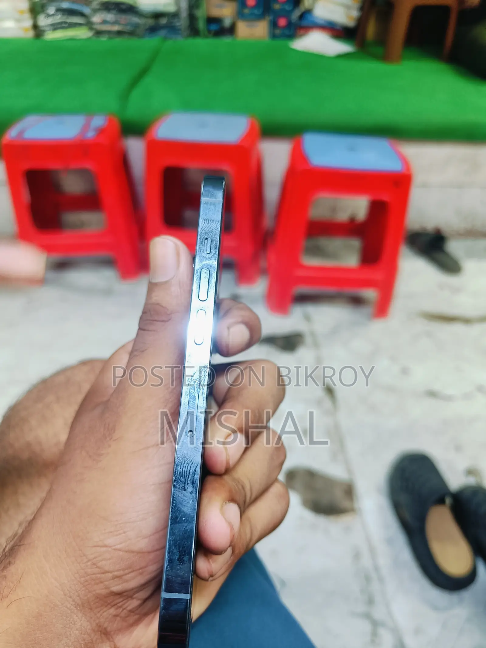 অ্যাপল আইফোন ১৩ প্রো ১২৮ জিবি নীল