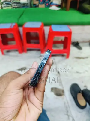 অ্যাপল আইফোন ১৩ প্রো ১২৮ জিবি নীল