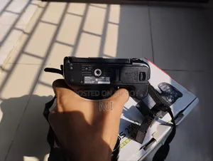 ক্যানন ২৫০ডি ক্যামেরা ১৮/৫৫ সহ - জরুরি বিক্রি