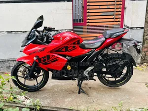 Suzuki Gixxer SF 2023 Red