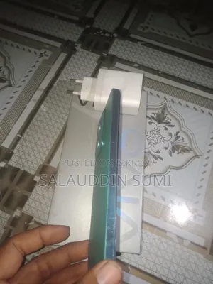 Vivo V25 128 GB
