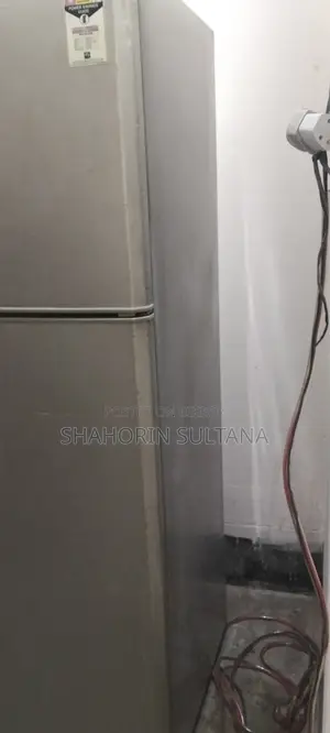 Samsung Frost Free Refrigerator (400 Liters) - খুব ভালো কন্ডিশন