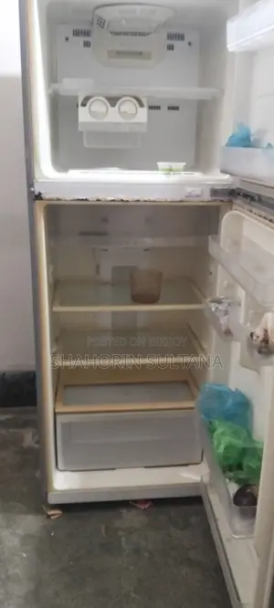 Samsung Frost Free Refrigerator (400 Liters) - Very Good Condition