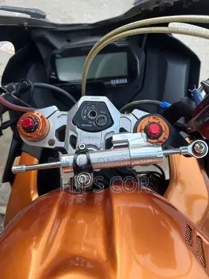 Yamaha R1 2022 Blue