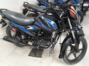 সুজুকি হায়াতে ২০২০ ব্ল্যাক
