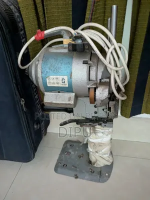 Cutting machine for garments fabric will be sold