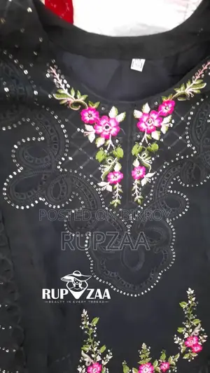 Attractive Organza Embroidery Three-Piece