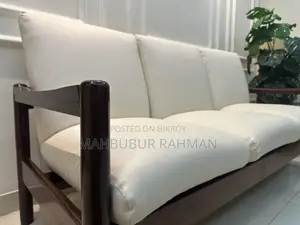 সোফা | লাক্সারি থ্রি সিটার সোফা