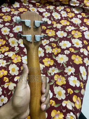 Yamaha Ukulele Top Model