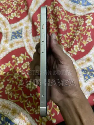 New Apple iPhone 13 256 GB White