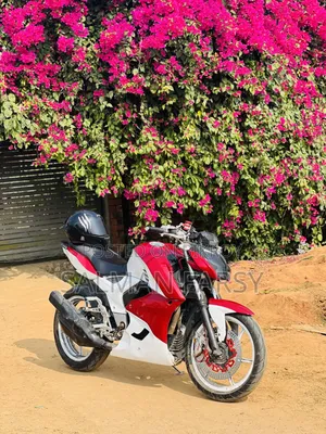 TVS Apache 160 4V 2022 Blue