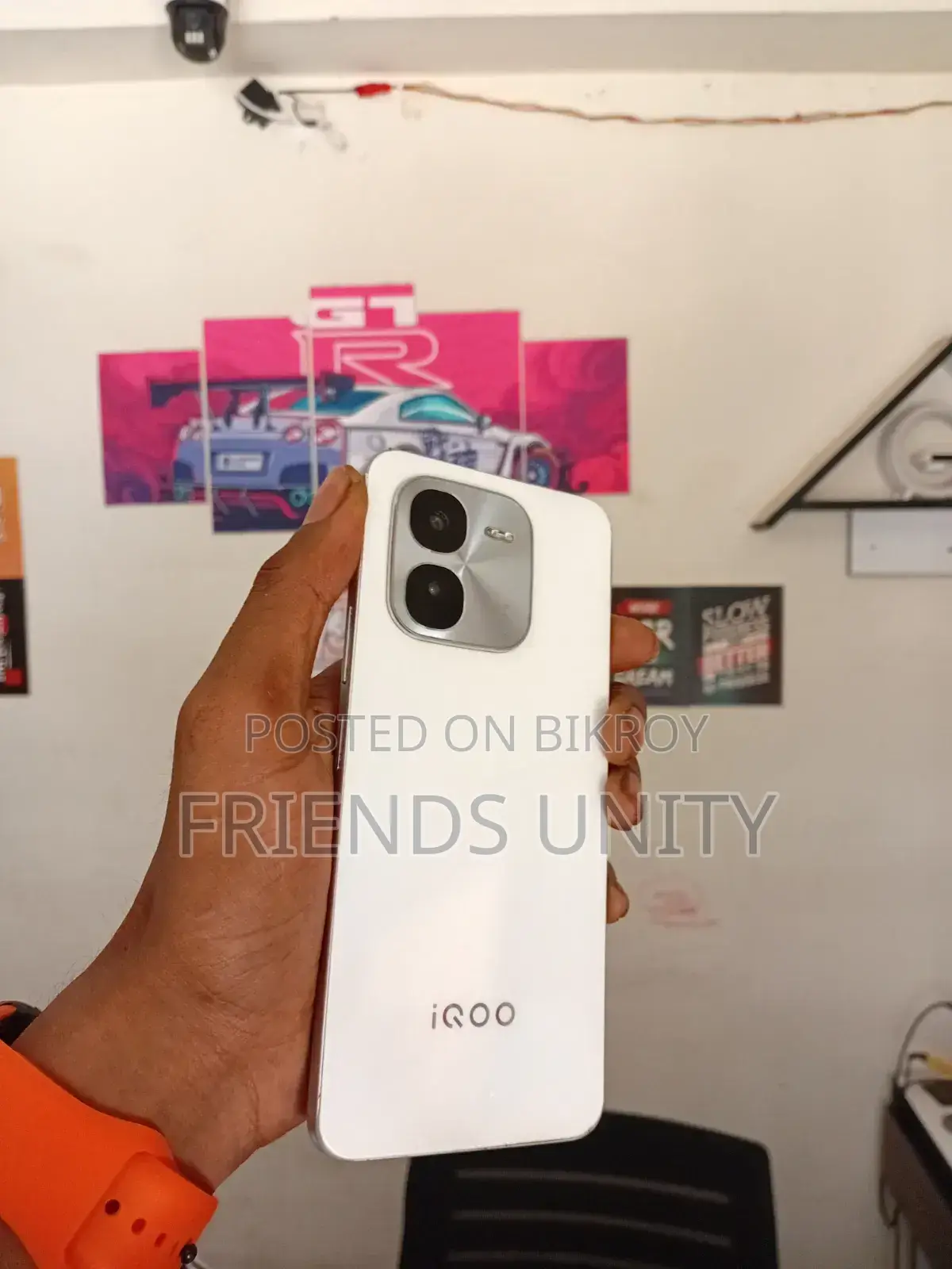 আইকিউওও জেড৯এক্স ১২৮ জিবি হোয়াইট