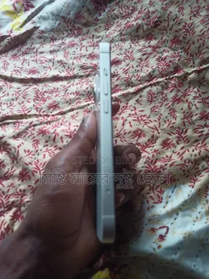Apple iPhone 13 128 GB White