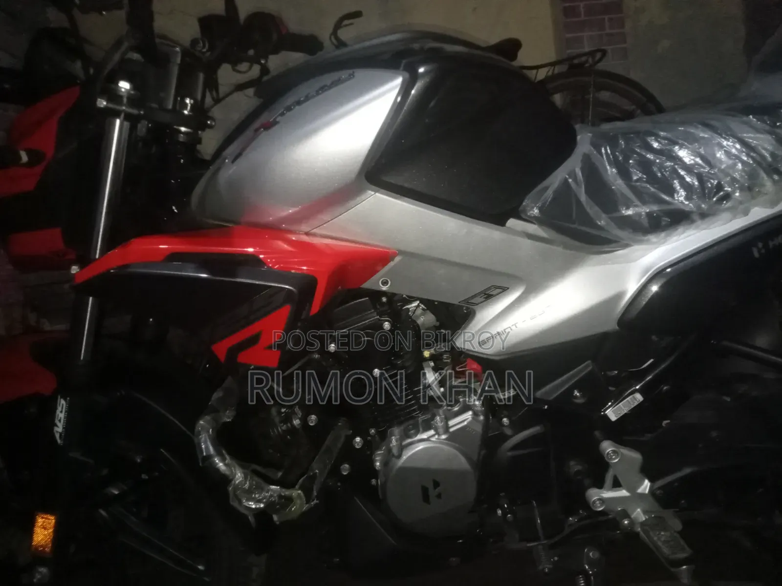 New Hero Xtreme 125R 2026 Red