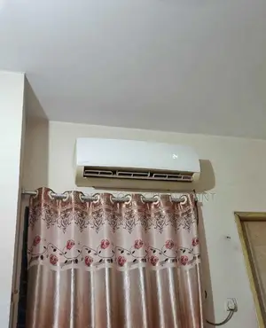 Midea 1.5 Ton