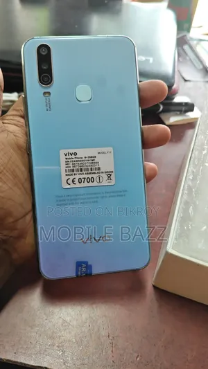 Vivo Y17 256 GB