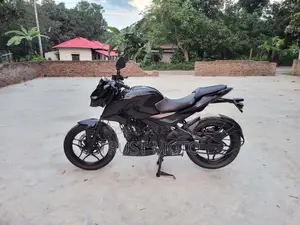 Bajaj Pulsar N160 2024 Black