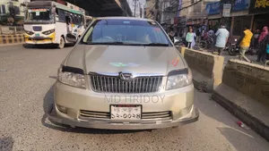টয়োটা করোলা ২০০৪ গোল্ড