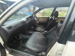 Toyota Corolla Sedan Automatic 1998 White