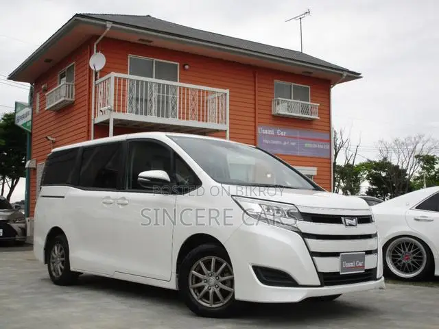 Toyota Noah 2021 Pearl