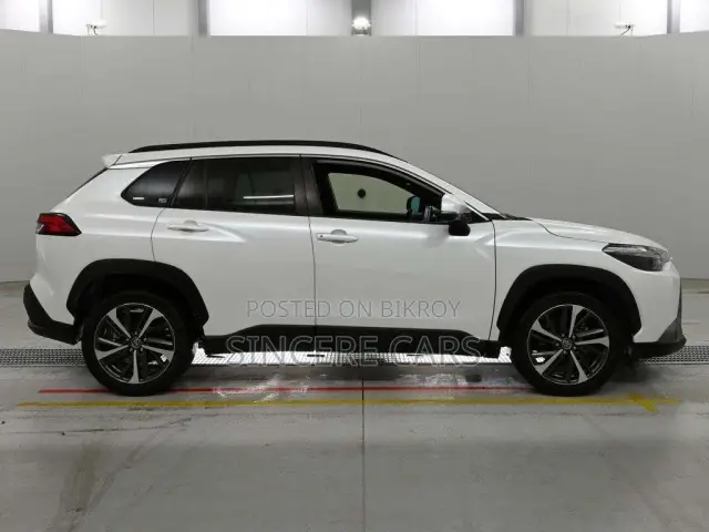 Toyota Corolla Cross 2021 Pearl