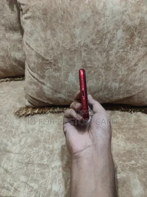 Apple iPhone XR 128 GB Red