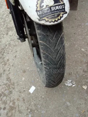 হিরো হাঙ্ক ২০১৮ হোয়াইট