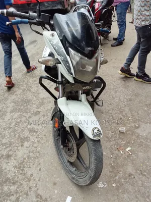 হিরো হাঙ্ক ২০১৮ হোয়াইট