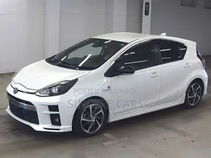 Toyota Aqua 2021 Pearl