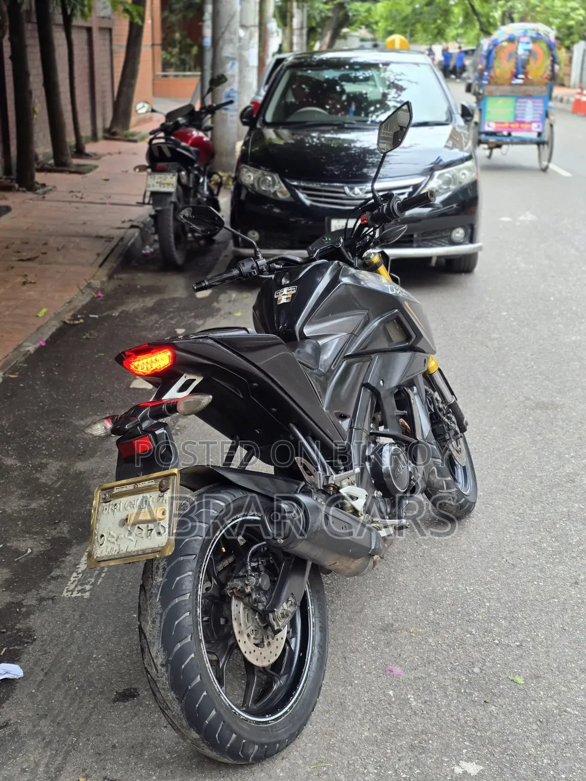 Yamaha 2016 Black