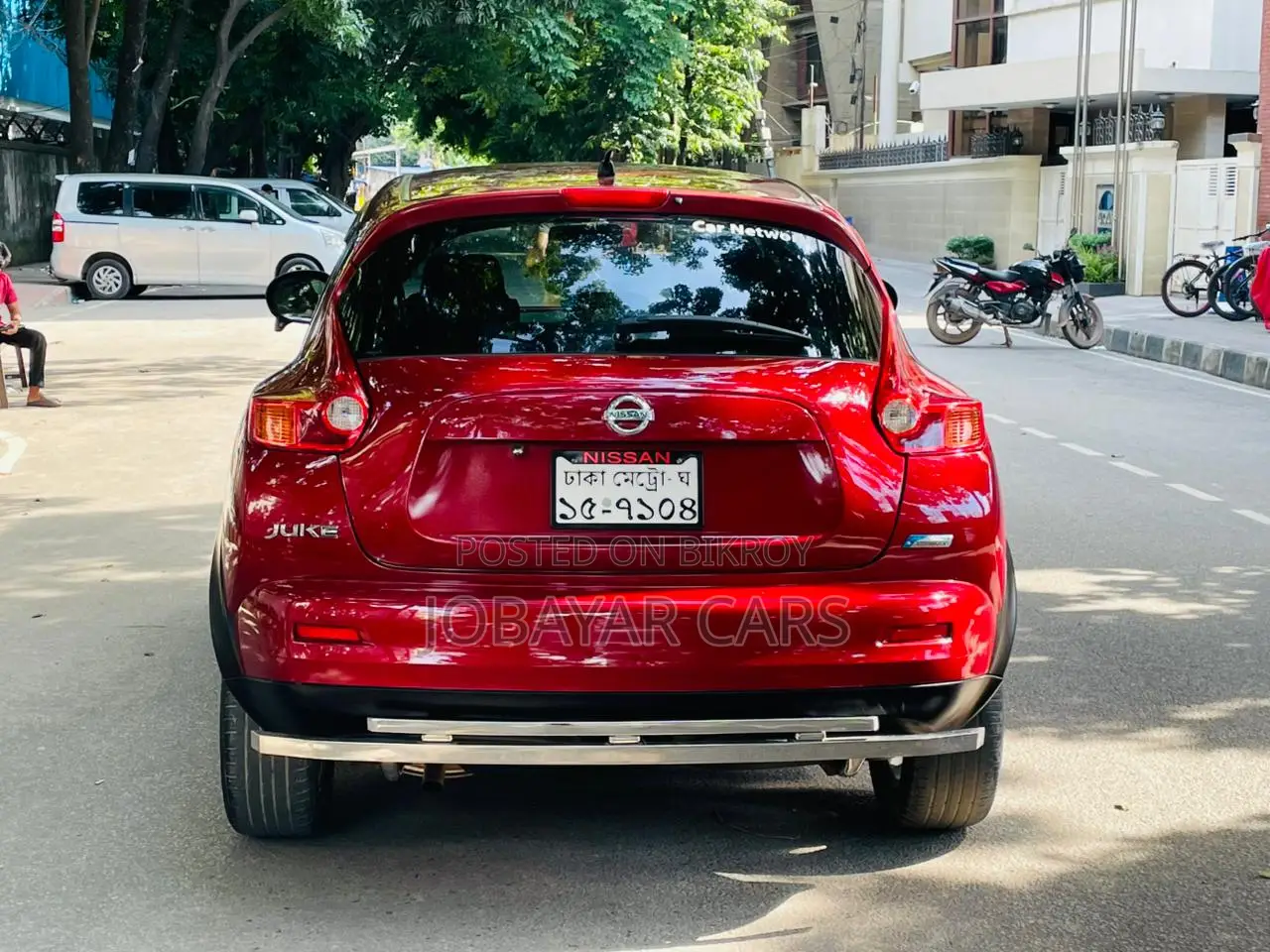 নতুন নিসান জুক ২০১২ মেরুন