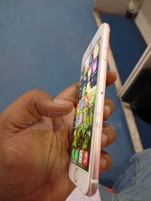 Apple iPhone 6s 32 GB Rose Gold